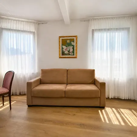Appartement Zum Rheinberg Panorama Loft *